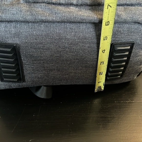 Slotra Gray Backpack - Picture 4 of 15